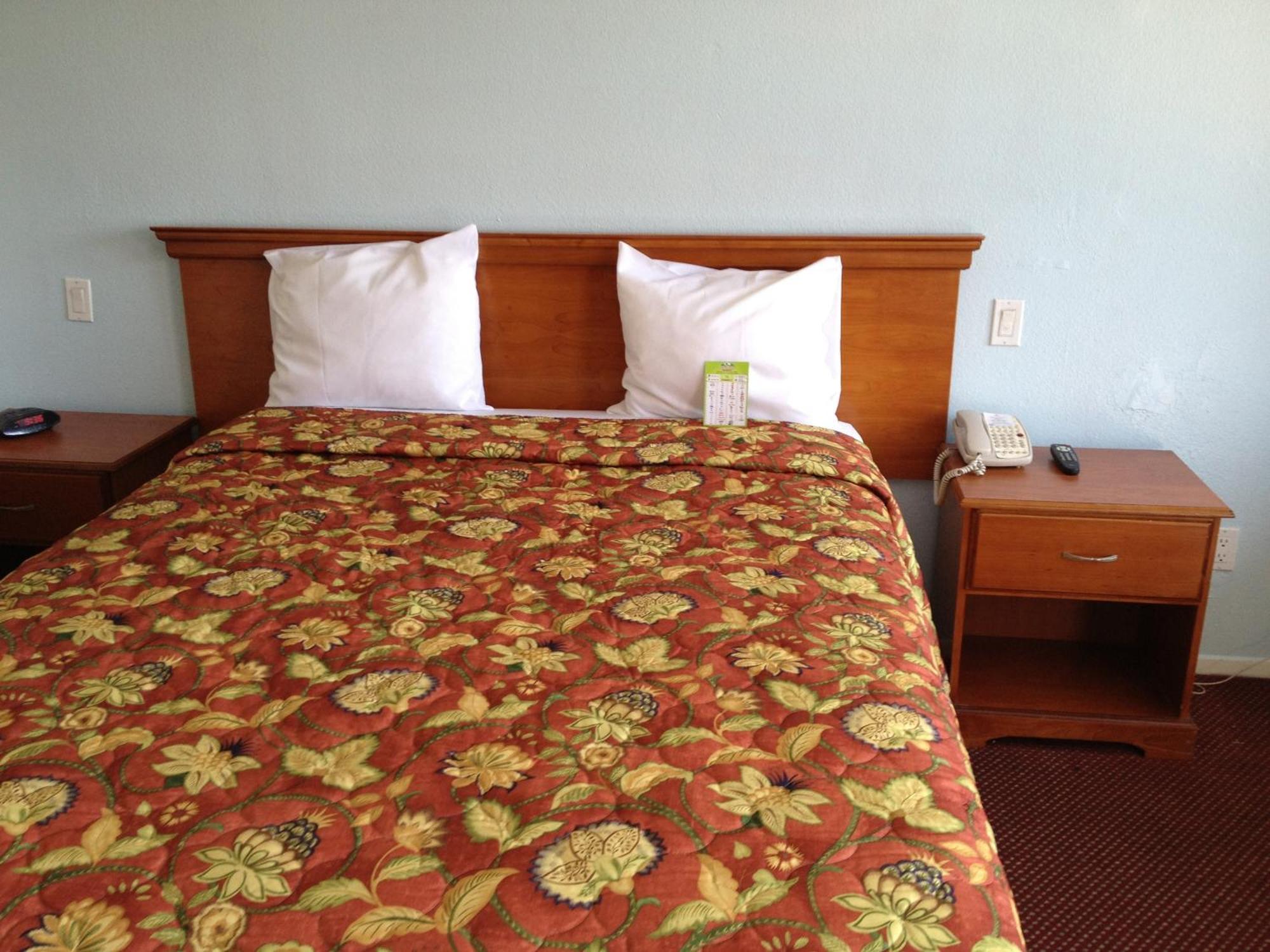 Scottish Inns Long Beach Bagian luar foto